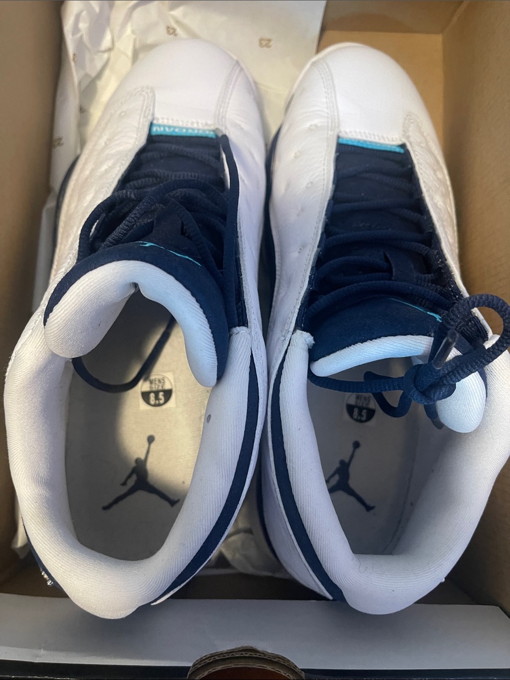 Jordan White and Navy Low-Top Sneakers with Aqua Accent